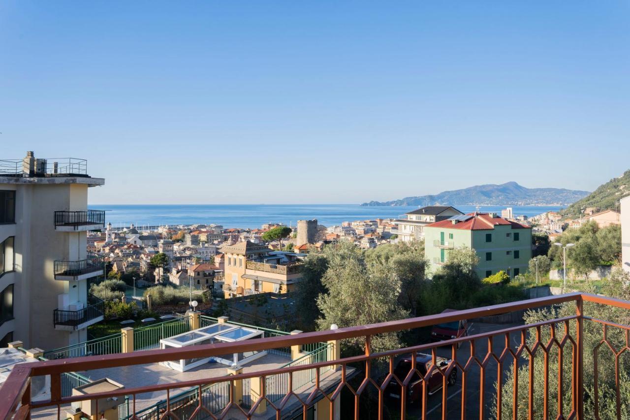 093 - Casa Panorama, Vista Mare E Vista Portofino, 500 Metri Centro Di Chiavari, Posto Auto Gratis Incluso Apartment Exterior photo